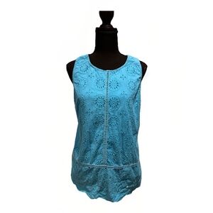 Crown And Ivy Light Blue Floral Tank Top Sleeveless Blouse Size Medium